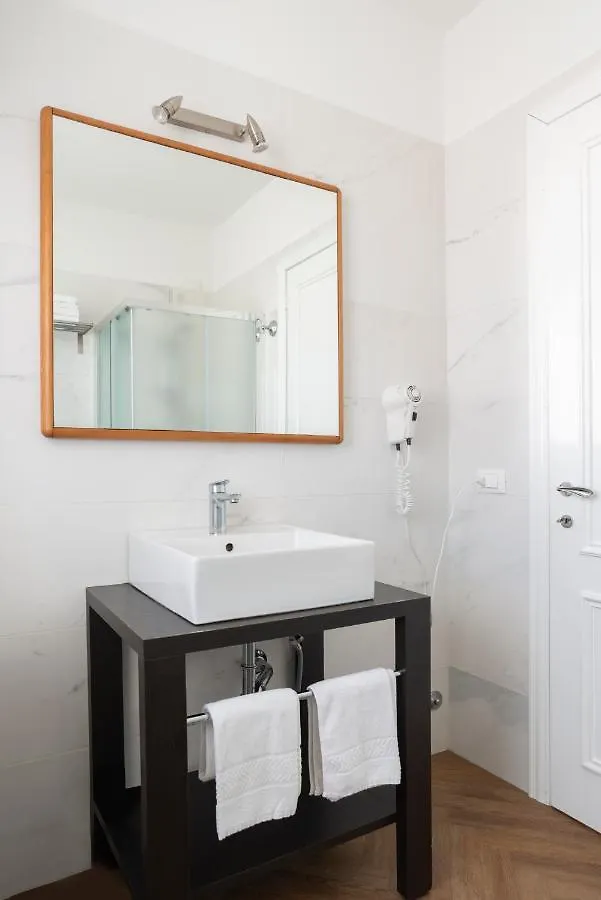 Residence Atlantico Лидо-ди-Езоло 4*,  Италия
